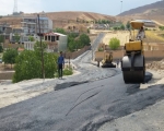 آغاز عملیات بهسازی و آسفالت ریزی شهر فیروزآباد